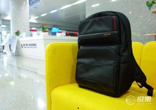 国产防水背包视频,视频评测带你领略防水科技魅力