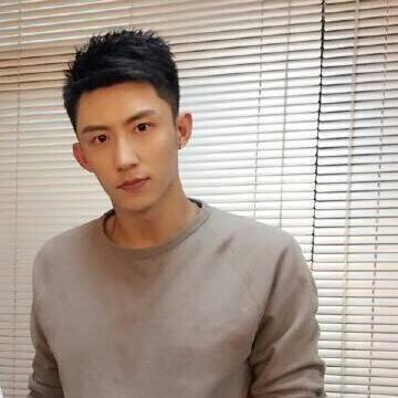 国产小鲜肉的aⅴ视频,青春活力，激情四溢