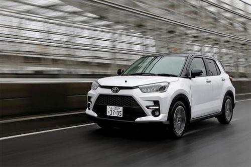 国产丰田荣放视频,驾驭新境界，尽享驾驭乐趣