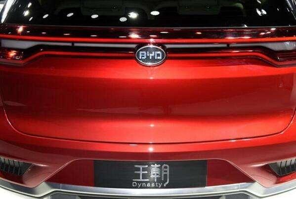 国产比亚迪造车视频播放,国产汽车制造新篇章  第1张