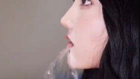 美女抽烟国产剧视频,国产剧中的美女抽烟风情