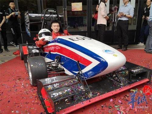 国产电车酷炫视频,科技与时尚的完美融合 第3张 国产电车酷炫视频,科技与时尚的完美融合 第3张