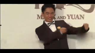 国产主持人走光视频,网络热议不断